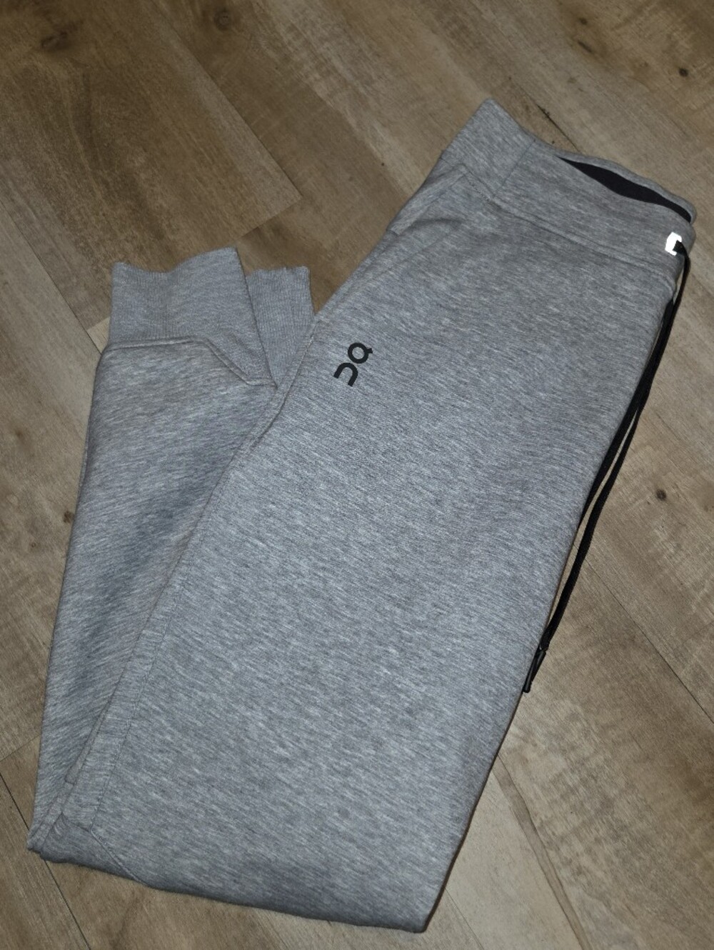 On Running Womens Joggers..XS